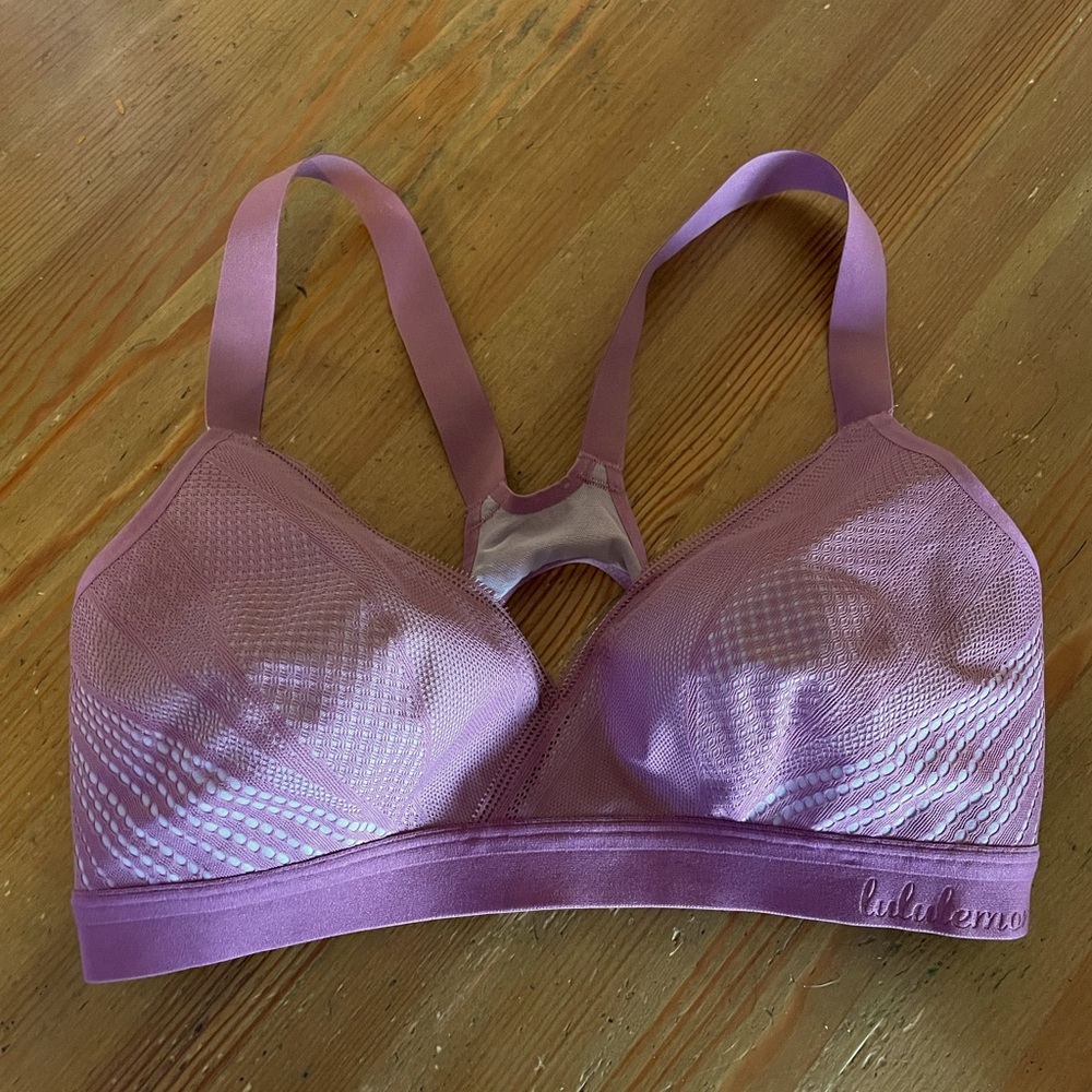 lululemon “awake to lace” bra smoky blush 32DD(32E)